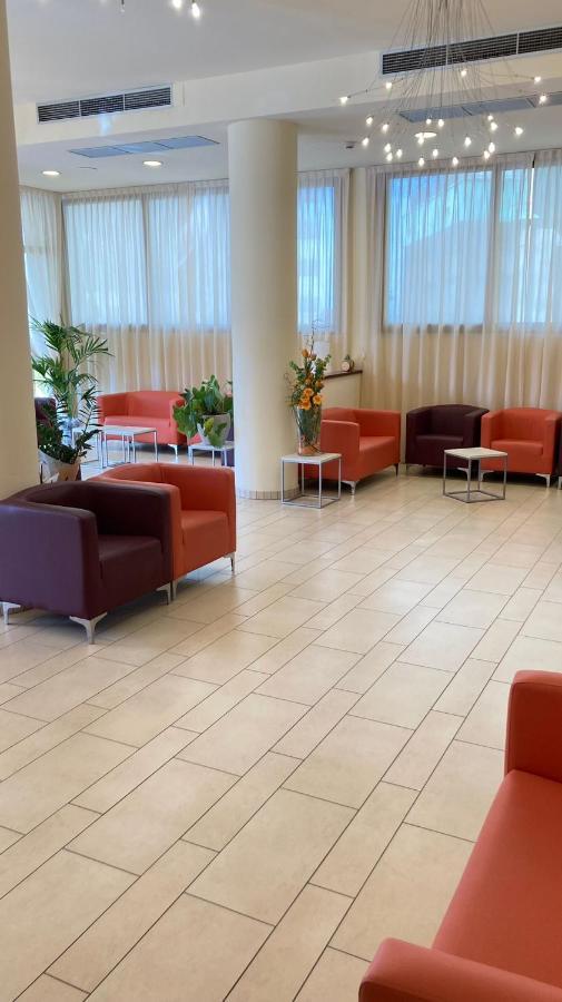 Abel Hotel 3*